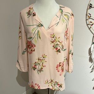 Dr2 beautiful, pastel size large blouse printed